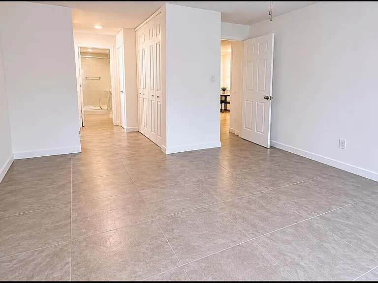 3740 Inverrary Dr #3G — Photo 10