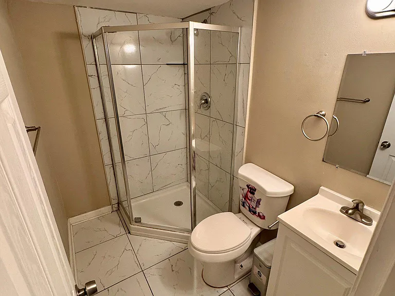 208 Chestnut Rd — Photo 16