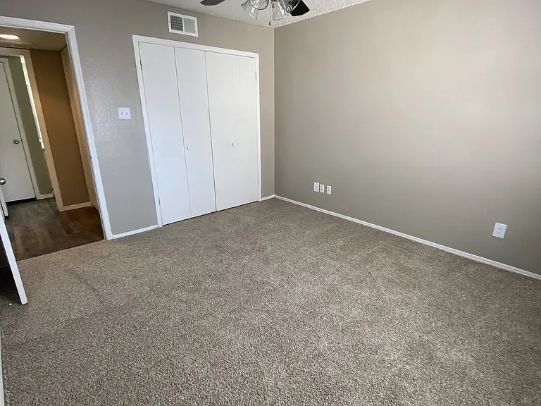 Walnut Creek Apartments — Photo 58