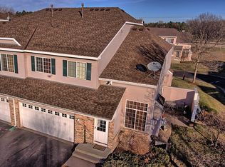 837 Summer Pines Cir, Hudson, WI 54016