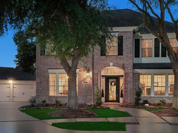 11418 Little Orchard Ct, Tomball, TX 77377