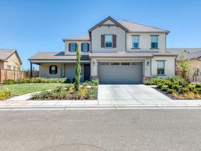 570 Pinnacle Dr W, Madera, CA, 93636