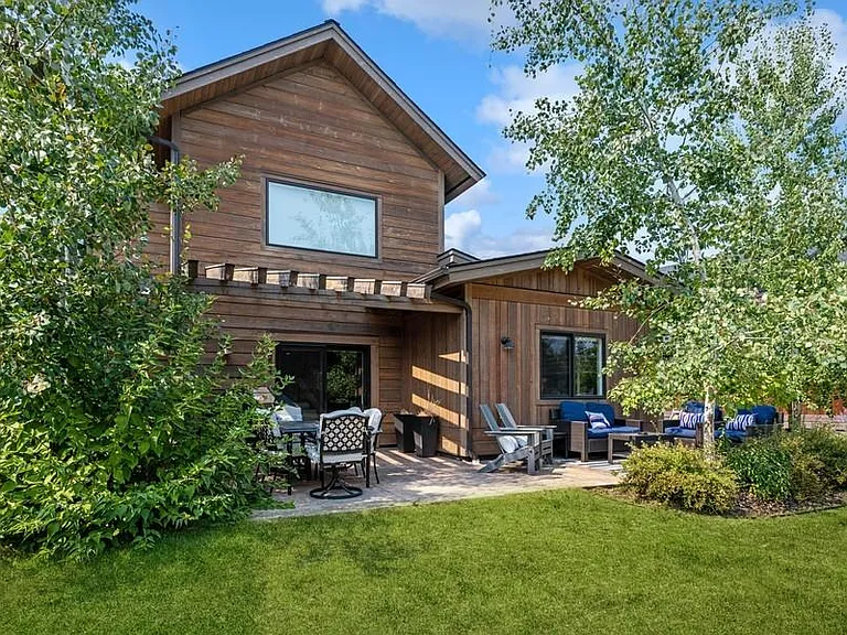 5224 Tumblehome Ave — Photo 2