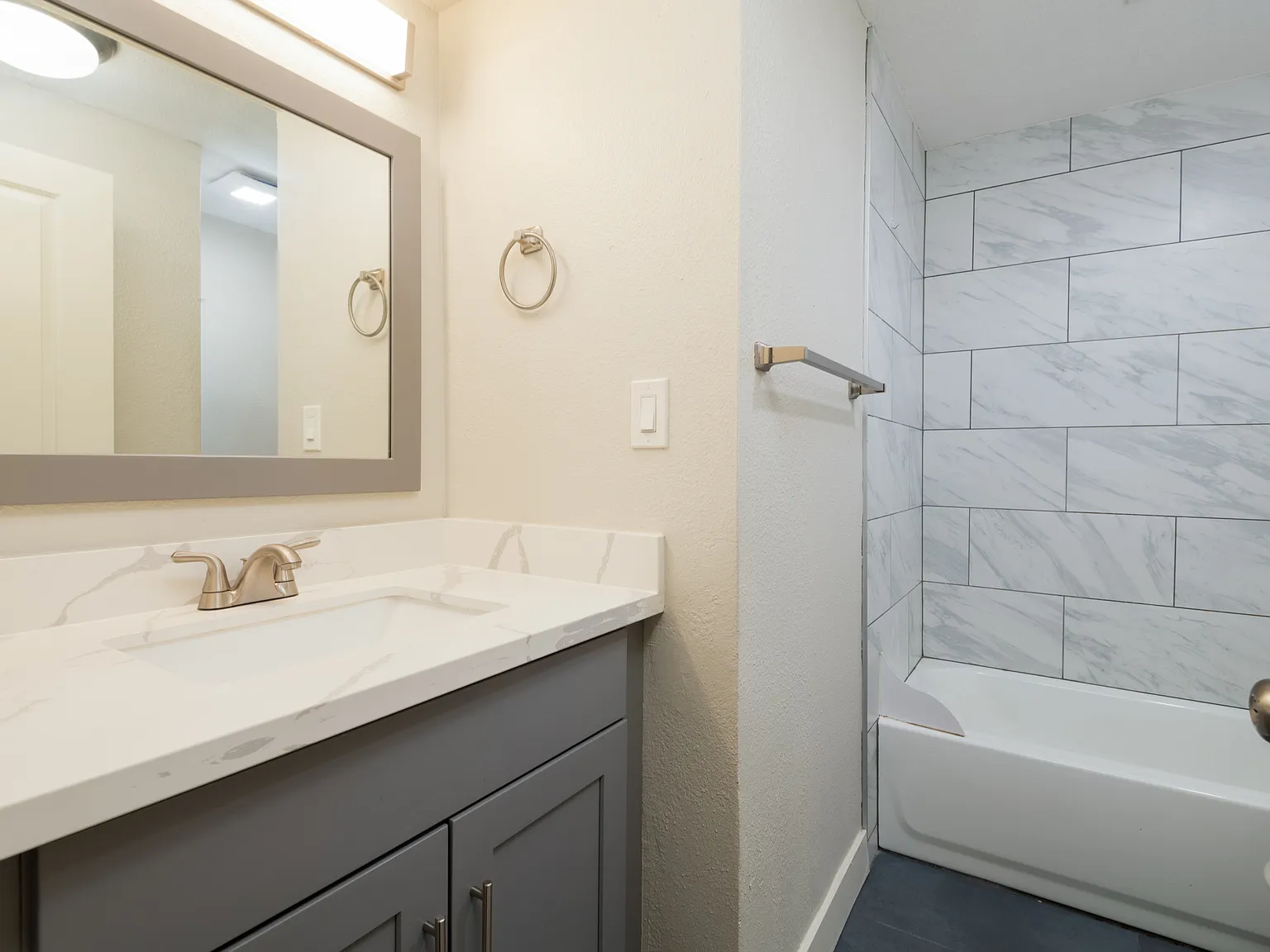 2 bed, 775 sqft, $1,650 — Photo 1