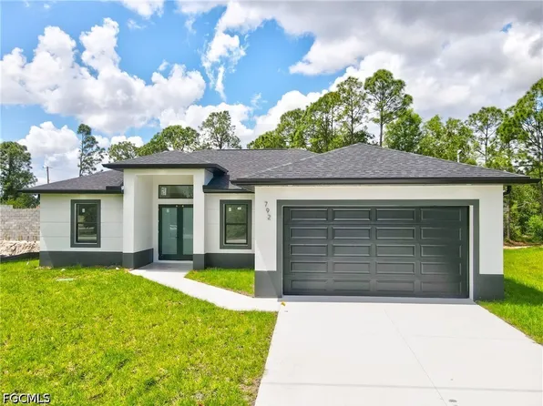 792 Bell Blvd S, Lehigh Acres, FL 33974