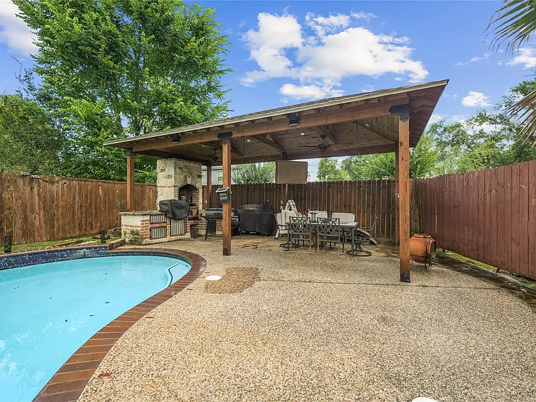 16210 Port O Call St — Photo 22