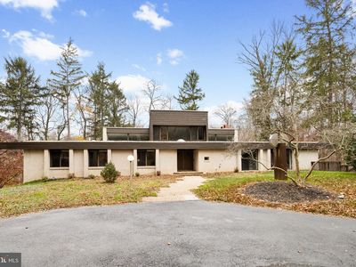 390 S Bryn Mawr Ave, Bryn Mawr, PA, 19010