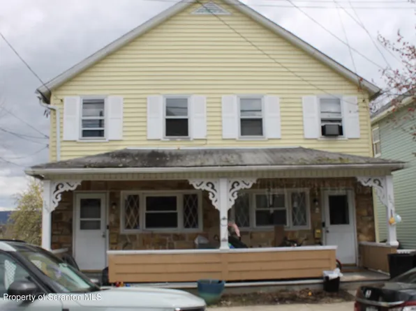 305 E Grove St, Kingston, PA 18704