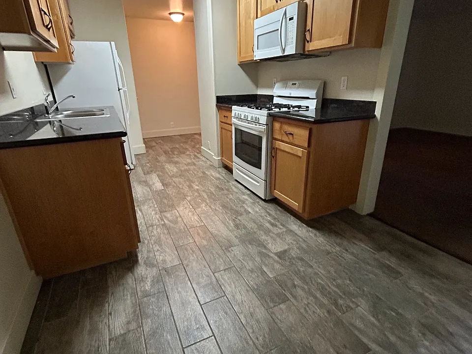 495 Melville Rd #2