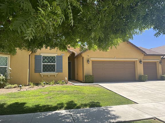 3rd image of 3537 W Delaware Court