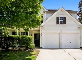 8909 Lyleton Ln, Charlotte, NC 28269