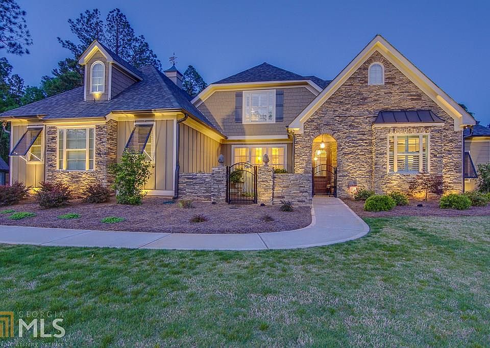 1st image of 64 Wynnward Way