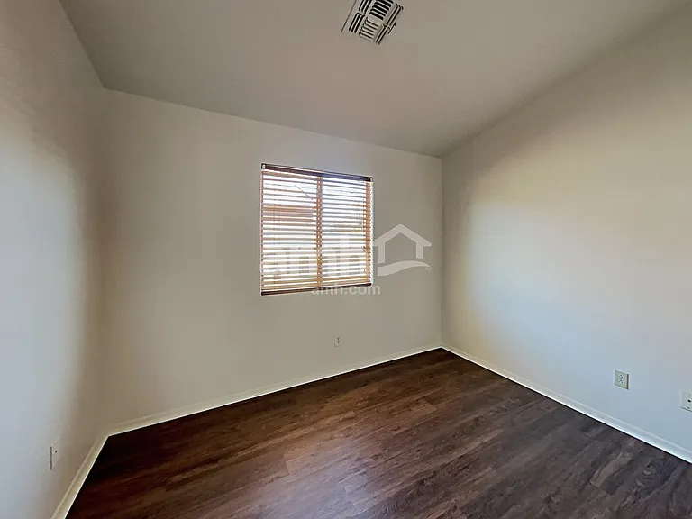 4324 W Darrow St — Photo 18