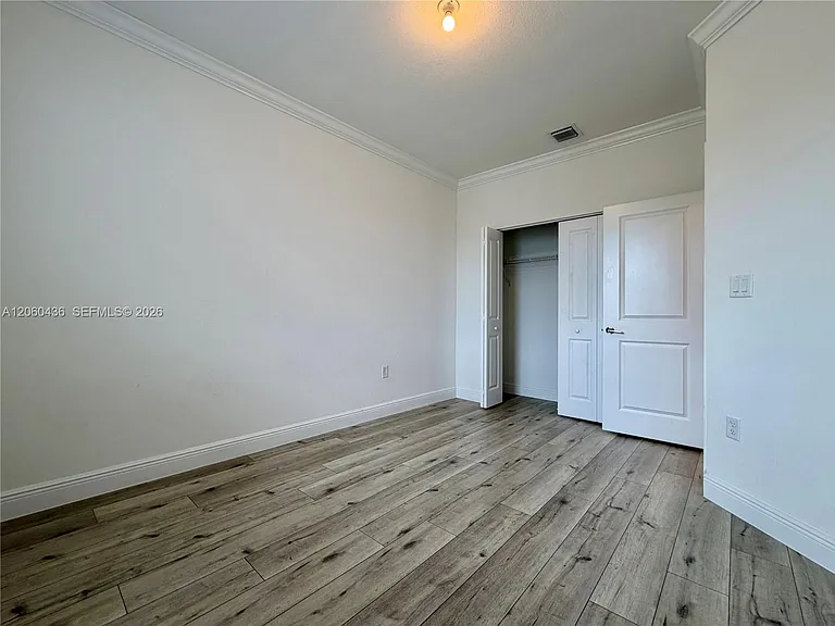 2685 SE 13th Ct — Photo 16