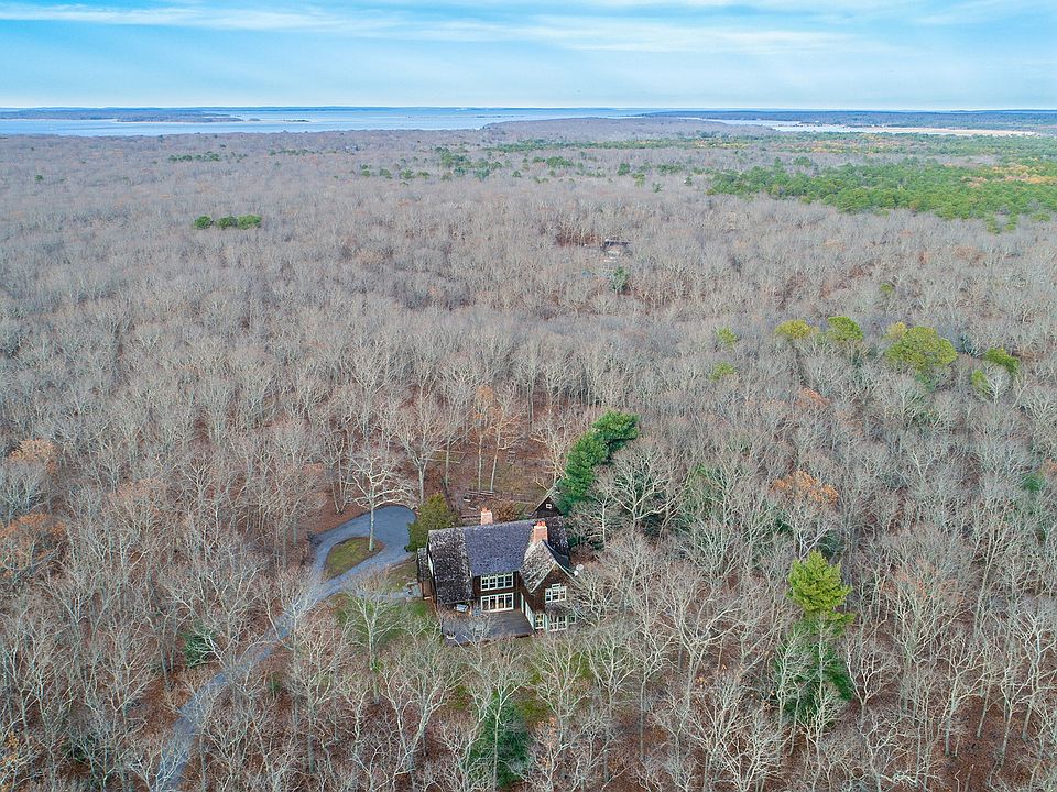 2nd image of 311 Town Line Rd