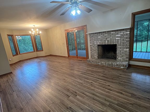Living room / Dining room