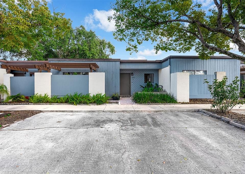 1st image of 2432 BARBADOS DRIVE