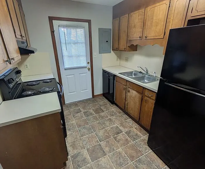 1243 Main Avenue Dr NW #2 — Photo 4