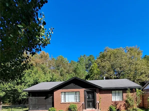 1906 Colvert St, Tuskegee Institute, AL 36088