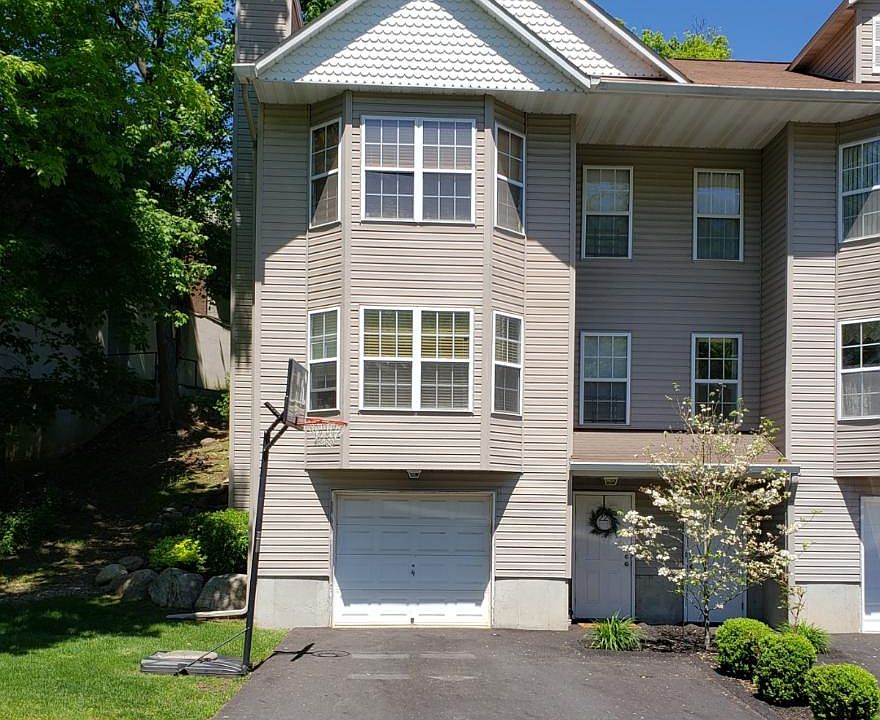 1st image of 22 Fahey Dr