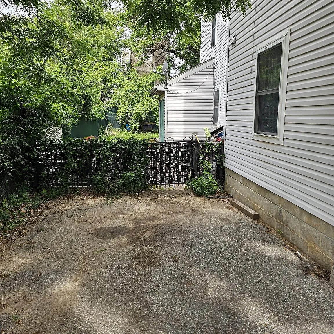 3 bed, 1.5 bath, 1628 sqft, $2,800 — Photo 4