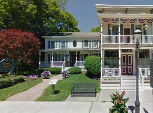 190 Main St #7, Altamont, NY 12009