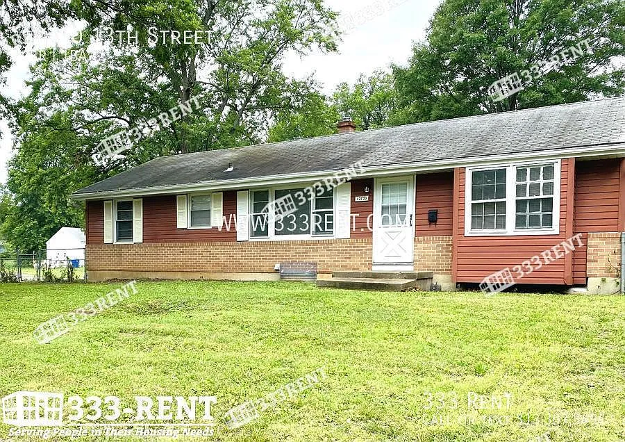 4 bed, 912 sqft, $1,795 — Photo 1