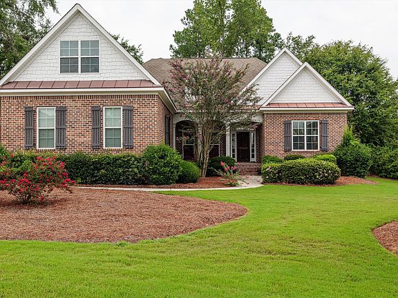 2nd image of 2516 Laurel Drive