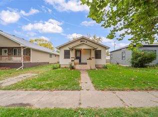 1812 Evelyn St, Perry, IA 50220