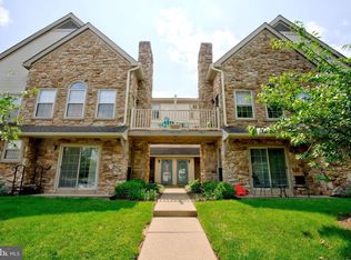 105 Remington Ct, Chalfont, PA 18914