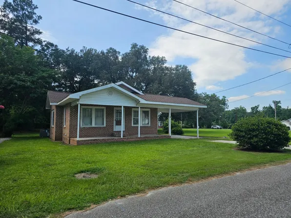 3829 Stevens St, Loris, SC 29569