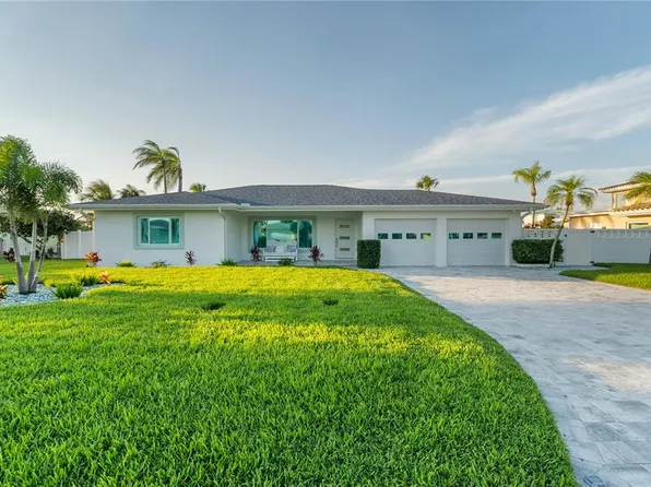 227 HOWARD DRIVE, BELLEAIR BEACH, FL 33786