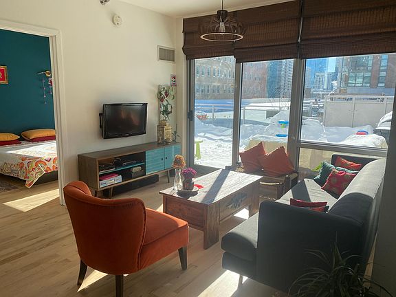 3rd image of 1 E 8th St APT 1013