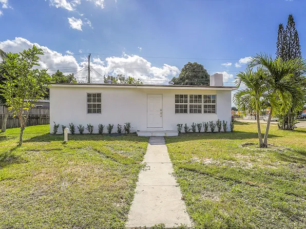 646 Aspen Road, West Palm Beach, FL 33409