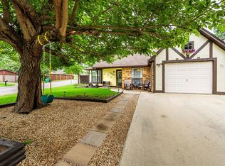 1101 Pin Oak Dr, Denton, TX 76209