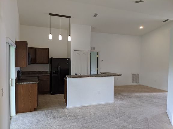 4th image of 4248 Dinner Lake St