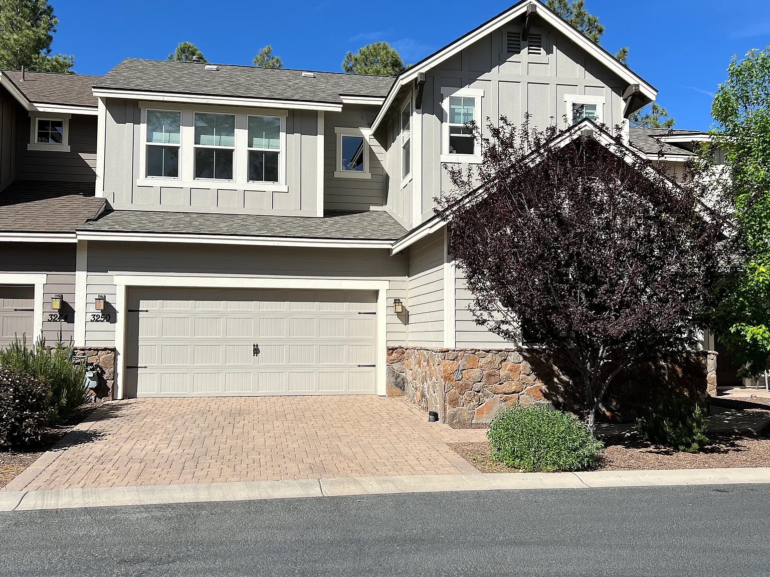 4 bed, 2453 sqft, $4,295 — Photo 1