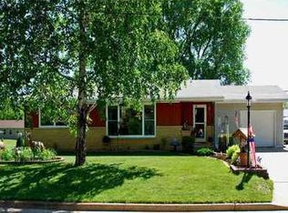 521 Clarke St, Glenwood City, WI 54013