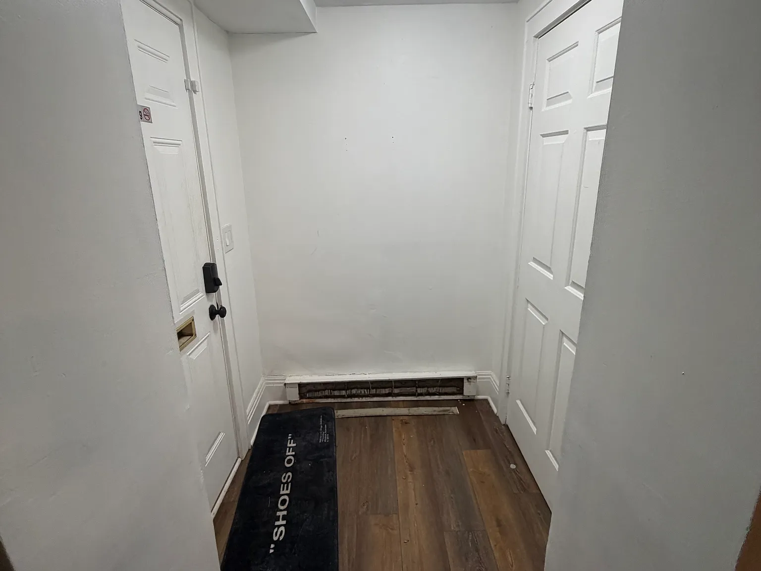 1 bed, 800 sqft, $1,300 — Photo 2