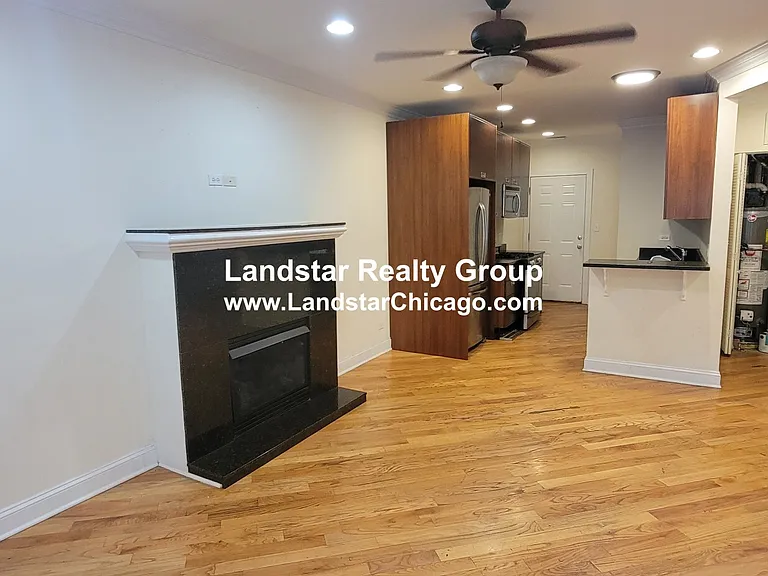 2250 W Morse Ave — Photo 2