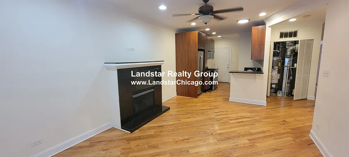 Building Photo - 2250 W Morse Ave #2