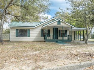 793 Amos St, Crestview, FL 32539