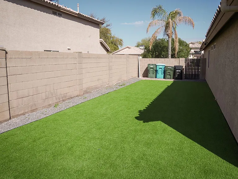 3915 E Renee Dr — Photo 20