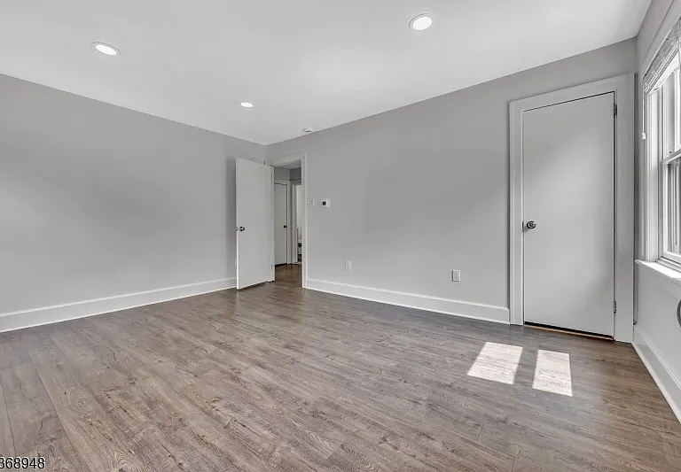 15 Berkeley Rd — Photo 7