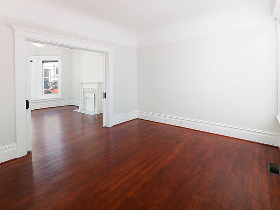 3rd image of 33 Carl St
