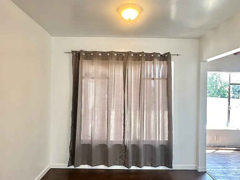 15502 S Castlegate Ave #A — Photo 4