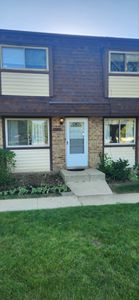 2678 Woodview Ct #2678, Waukegan, IL, 60087