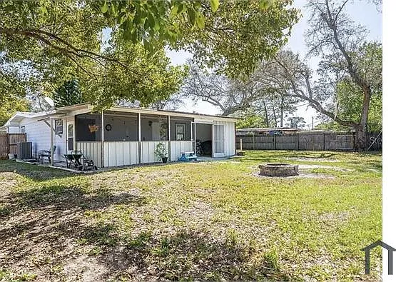 102 S Sunland Dr — Photo 14