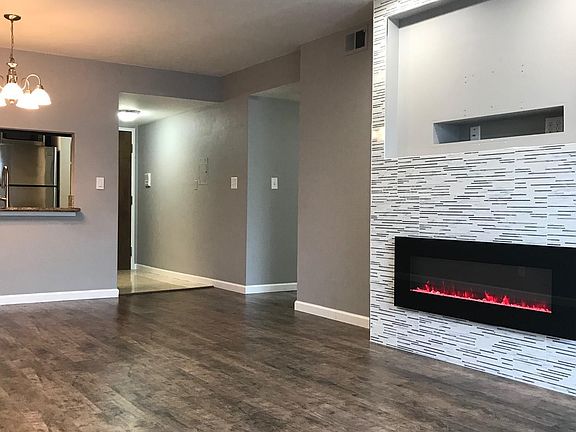 2nd image of 622 S Delaware St APT 4