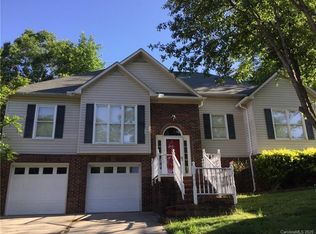1584 Cambridge Heights Pl NW, Concord, NC 28027